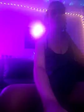 Puddled_wonderland from StripChat