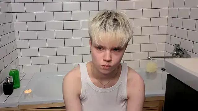 Puffimini from StripChat