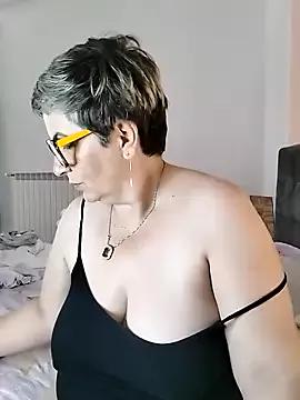 Pumabionda from StripChat is Freechat