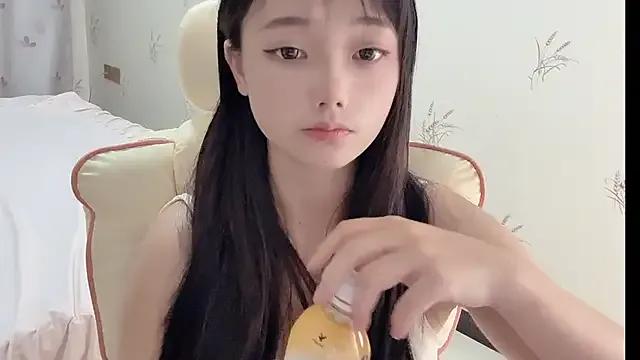 Puppy-999 from StripChat