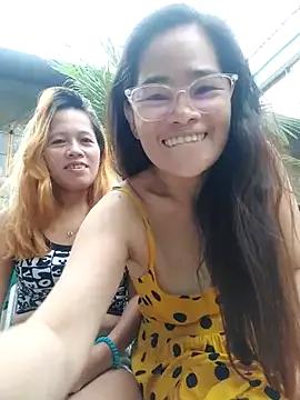 Purpleflower69 from StripChat