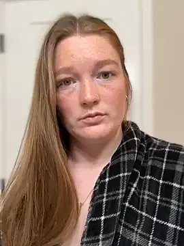 PussiesnCream_ from StripChat