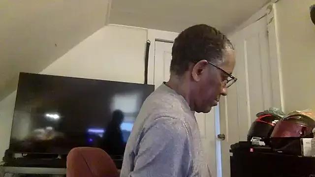 pussy_sucking_king from StripChat