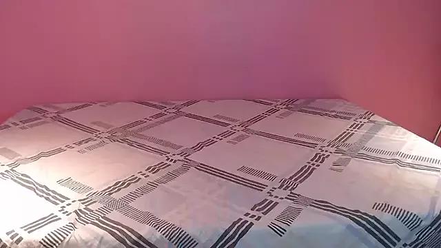 QadiraHot from StripChat is Freechat