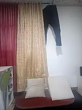 queemking from StripChat is Freechat