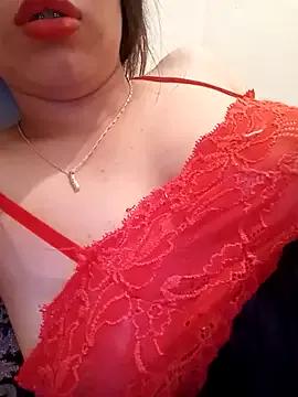 Queen-15 from StripChat