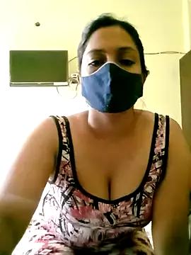 Queen-Bebo from StripChat