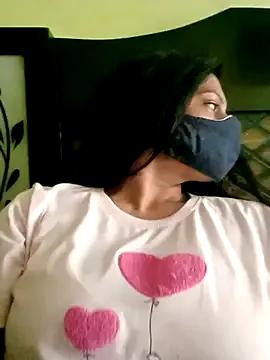 Queen-Bebo from StripChat