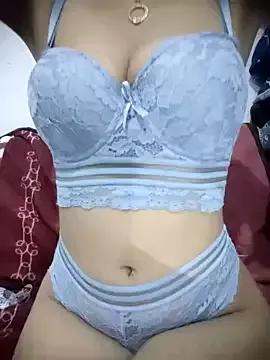 Queen-Dalaa3 from StripChat