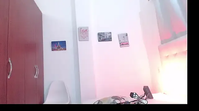 Queen-dayanna from StripChat