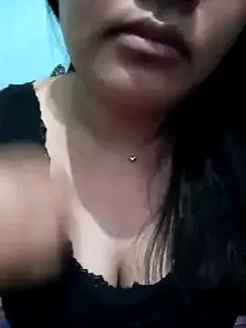 Queen-Rb from StripChat is Freechat