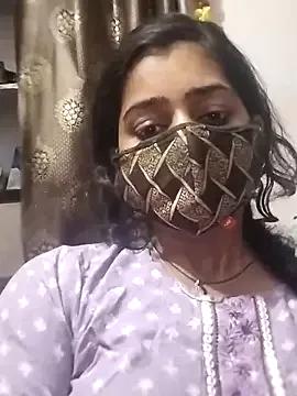 Queen467 from StripChat is Freechat