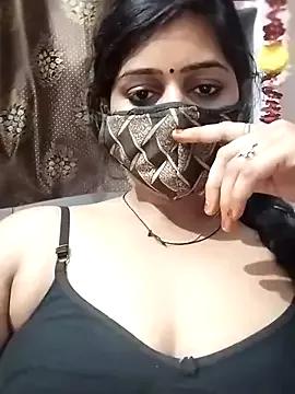 Queen467 from StripChat