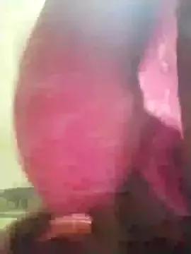 Queen_0011 from StripChat is Freechat