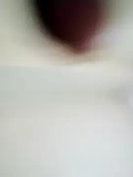 Queen_3lyaa from StripChat
