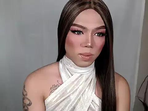 Queen_alena from StripChat