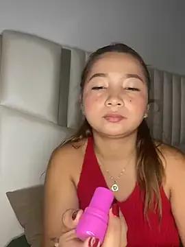 queen_angelique from StripChat