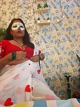 Queen_Anushka69 from StripChat