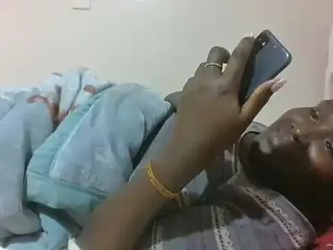 queen_aria19 from StripChat