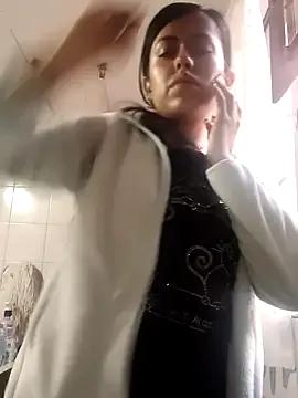 Queen_Ashly from StripChat is Freechat