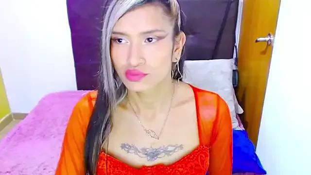 Queen_camila from StripChat