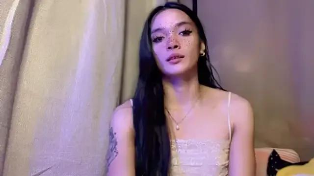 queen_lucinda from StripChat is Freechat