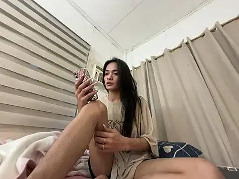 Try our streaming cams variety and talk on a personal level with our adorable girls streamers, showing off their bountiful shapes and dildos.