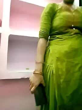 Queen_natasha33 from StripChat is Freechat