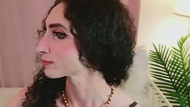 Queen_of_tease from StripChat is Freechat