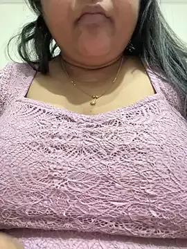 queen_sakhi24 from StripChat