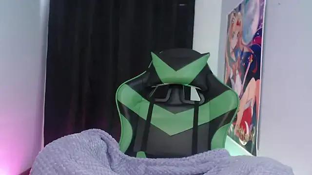 Queen_salomme from StripChat