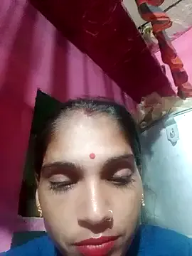 queen_sonam on StripChat 