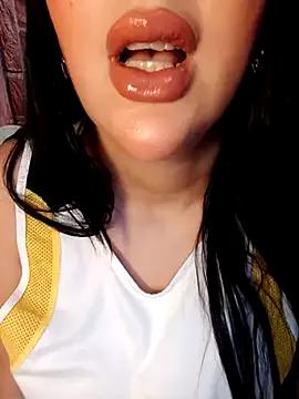 Queen_sousou from StripChat