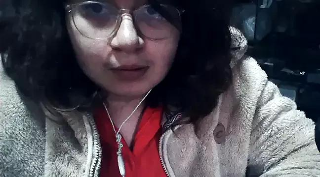 QueenAny122 from StripChat