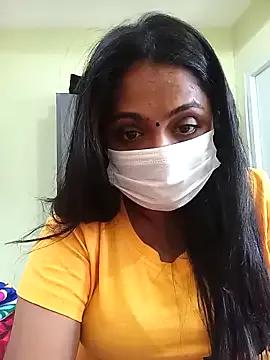 Queendivya from StripChat