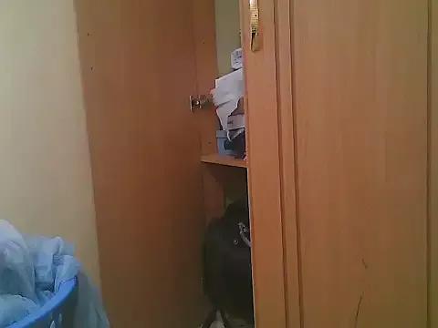 queenebonyy from StripChat