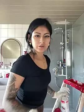 Try our streaming cams variety and talk on a personal level with our adorable girls streamers, showing off their bountiful shapes and dildos.