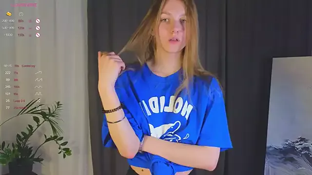 QueenieHeyman on StripChat 