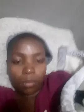 QueenLanaL from StripChat