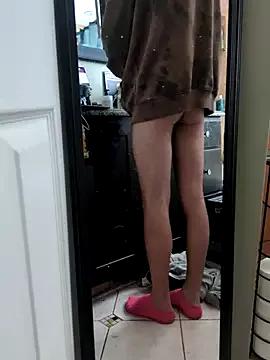 Try our streaming cams variety and talk on a personal level with our adorable girls streamers, showing off their bountiful shapes and dildos.