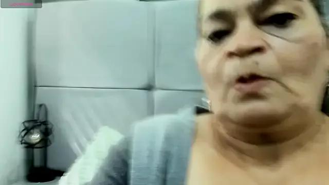 QueenMatturex from StripChat