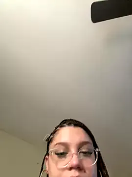 QueenNuttCollector on StripChat 