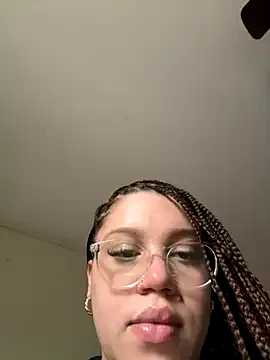 QueenNuttCollector on StripChat 