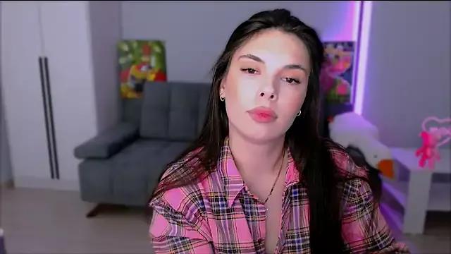 queenofthesense_ from StripChat
