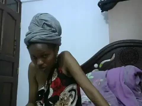 Queens_darling from StripChat