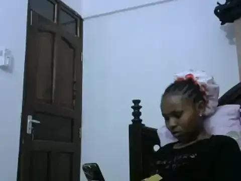 Queens_darling from StripChat