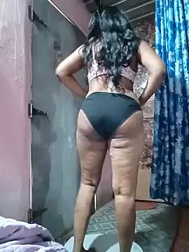 queensenorita from StripChat