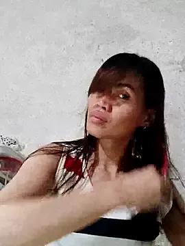 QueenSoreal from StripChat is Freechat