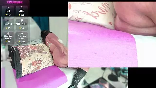 Try our streaming cams variety and talk on a personal level with our adorable girls streamers, showing off their bountiful shapes and dildos.