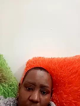 QueenYemaya from StripChat